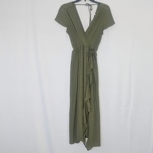 NWT Gianni Bini olive green short sleeve dress